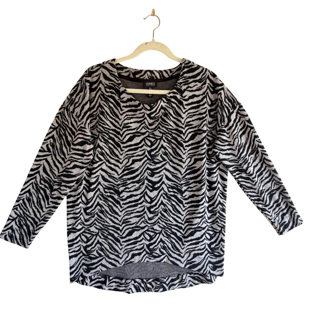 Jones New York Women Zebra Print High Low Knit Top Black White Small